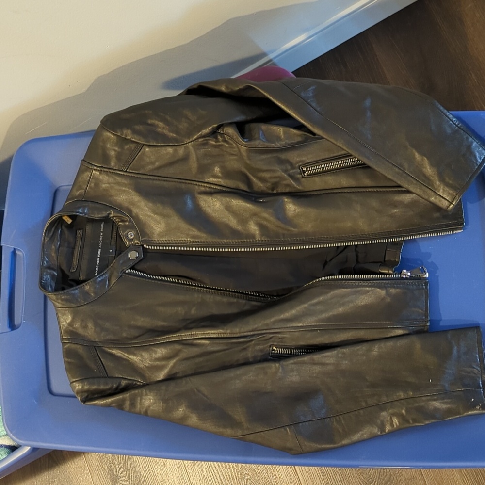 Marc New York Andrew Mark leather jacket small